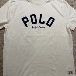 Polo Ralph Lauren Classic Fit Stitched Logo Varsity T-Shirt in Antique Cream